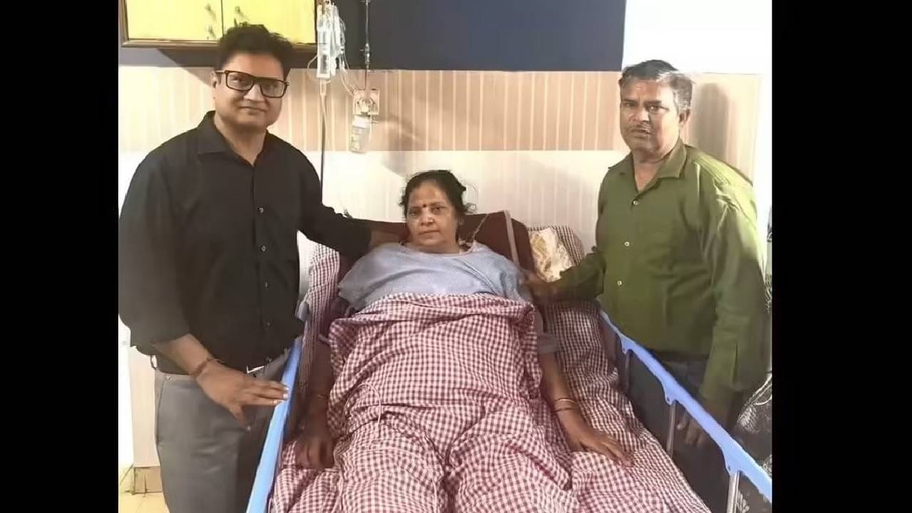 ಮೆದುಳು ನಿಷ್ಕ್ರಿಯಗೊಂಡಿದ್ದ ಮಹಿಳೆಗೆ ಉಸಿರುಕೊಟ್ಟ ರಸ್ತೆಗುಂಡಿ