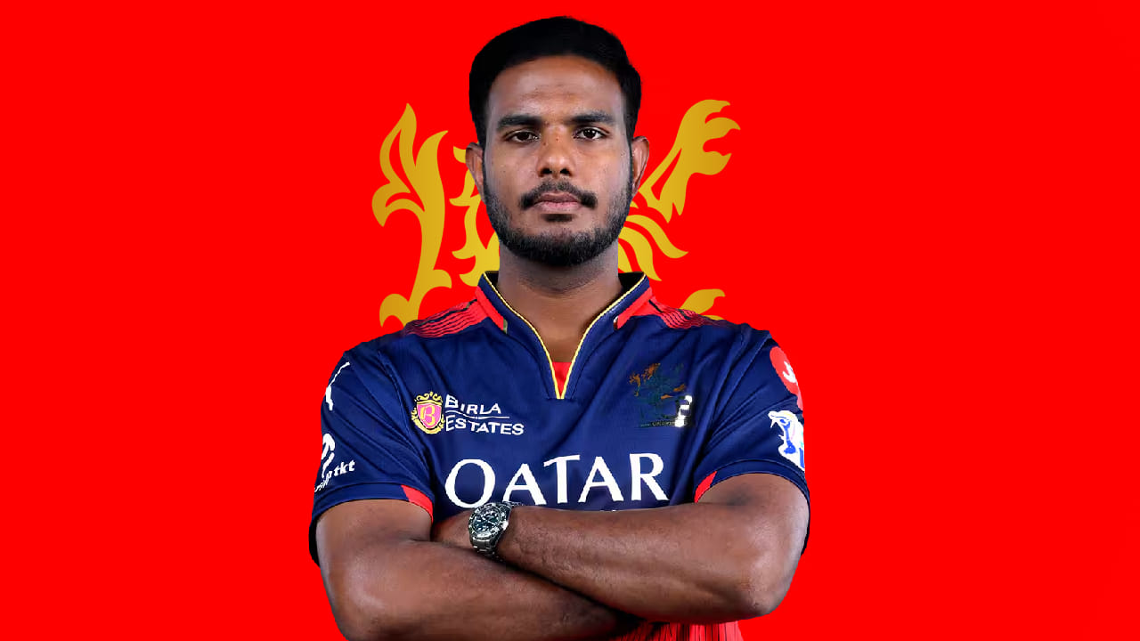 ಯಶ್ ದಯಾಳ್: ರಾಯಲ್ ಚಾಲೆಂಜರ್ಸ್ ಬೆಂಗಳೂರು ತಂಡದಲ್ಲಿರುವ ಎಡಗೈ ವೇಗಿ ಯಶ್ ದಯಾಳ್ ಈ ಬಾರಿಯ ಐಪಿಎಲ್ನಲ್ಲಿ ಕಾಣಿಸಿಕೊಳ್ಳುವುದಿಲ್ಲ. ವೈಯುಕ್ತಿಕ ಕಾರಣಗಳಿಂದಾಗಿ ಯಶ್ ದಯಾಳ್ ಟೂರ್ನಿಯಿಂದ ಹಿಂದೆ ಸರಿದಿದ್ದಾರೆ. ಹೀಗಾಗಿ ಅವರು ಸಹ ಆರ್ಸಿಬಿ ಮತ್ತು ಎಸ್ಆರ್ಹೆಚ್ ನಡುವಣ ಪಂದ್ಯದ ವೇಳೆ ಕಾಣಿಸಿಕೊಳ್ಳುವುದಿಲ್ಲ.