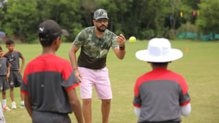 IPL 2026: ಟಿಕೆಟ್ ಖರೀದಿ ಬಗ್ಗೆ ಮಾಹಿತಿ ನೀಡಿದ ಆರ್​ಸಿಬಿ; ಸ್ಟೇಡಿಯಂ ಎಂಟ್ರಿ, ಪಾರ್ಕಿಂಗ್ ವಿವರವೂ ಇಲ್ಲಿದೆ