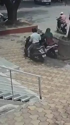 ಹಲವು ವಾಹನಗಳಿಗೆ ಡಿಕ್ಕಿ ಹೊಡೆದ ಡಂಪರ್ ಟ್ರಕ್, ಮಹಿಳೆ ಸಾವು