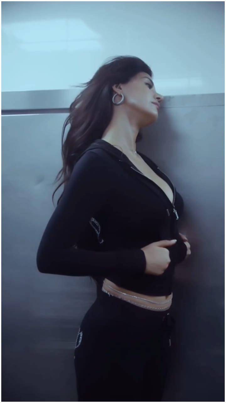 ದಿಶಾ ಪಟಾನಿ ಮಾದಕತೆಗೆ ಪಡ್ಡೆ ಹುಡುಗರು ಫಿದಾ