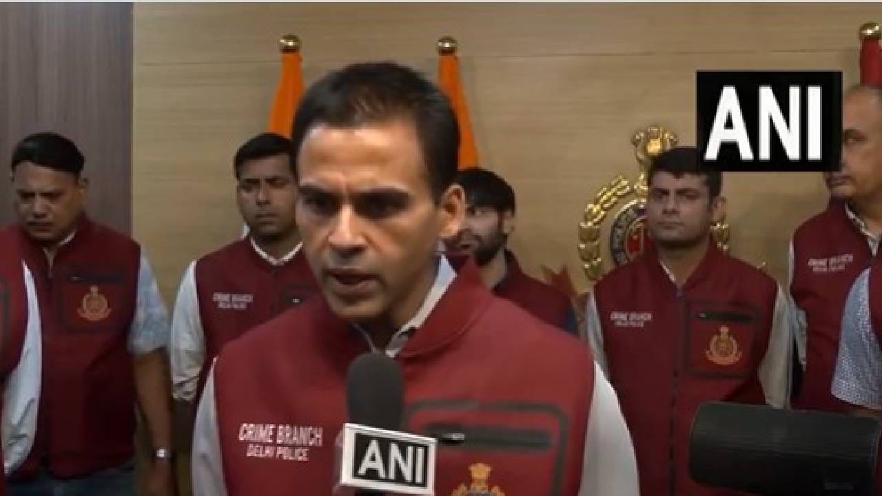 ದೆಹಲಿಯಲ್ಲಿ ನಡೀತಿದೆ ನಕಲಿ ಔಷಧಿಗಳ ತಯಾರಿಸುವ ದಂಧೆ: ಡಿಸಿಪಿ ಆದಿತ್ಯ ಗೌತಮ್ ಹೇಳಿದ್ದೇನು?