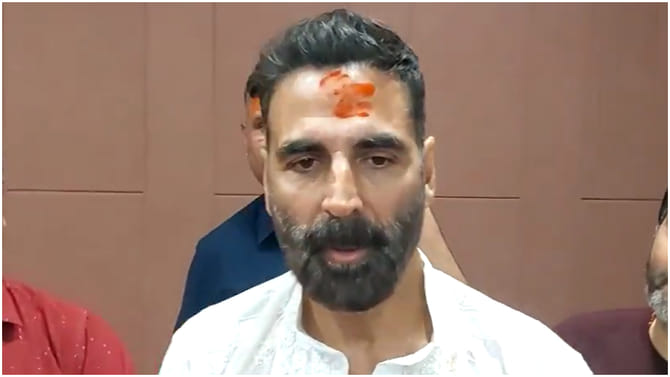 ‘ಭೂತ್ ಬಂಗ್ಲ’ ಸಿನಿಮಾ ಬಿಡುಗಡೆಗೂ ಮುನ್ನ ದೇವರ ಮೊರೆಹೋದ ಅಕ್ಷಯ್ ಕುಮಾರ್