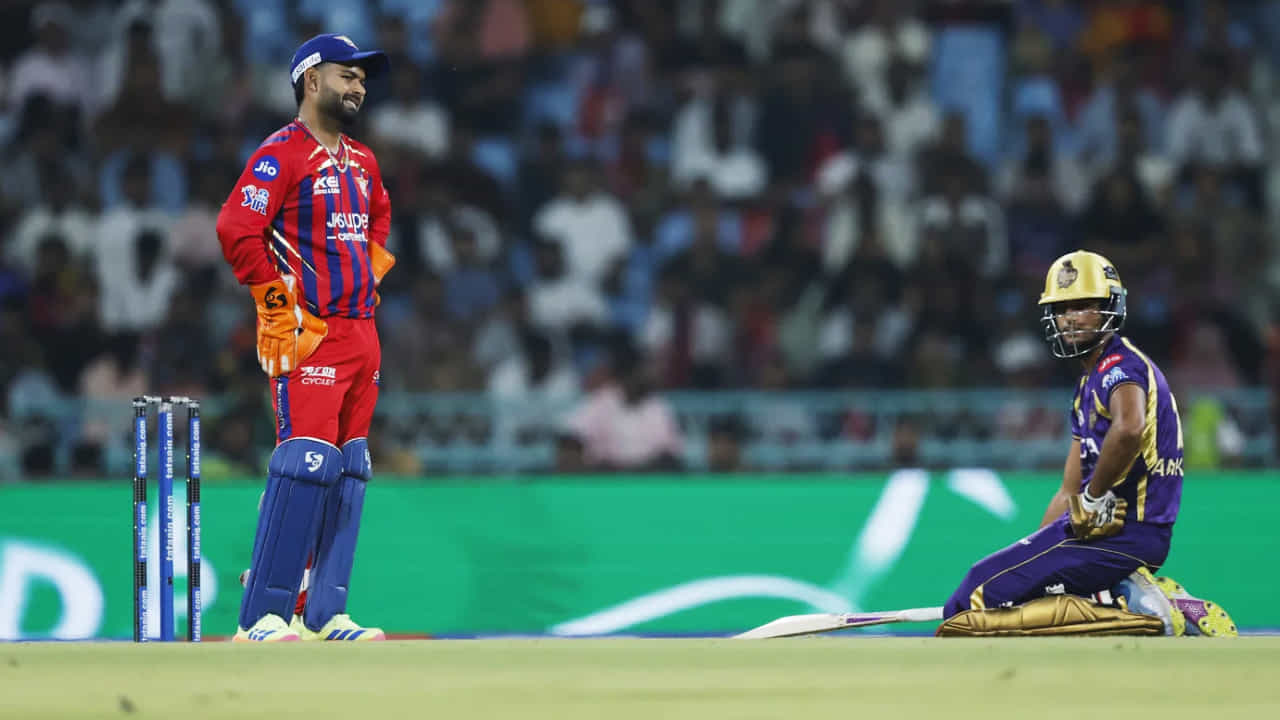 ಚೆಂಡು ವಿಕೆಟ್ಗೆ ತಾಗದಿದ್ದರೂ ಔಟ್ ನೀಡಿದ್ದೇಕೆ? ಇಲ್ಲಿದೆ ಐಪಿಎಲ್ ನಿಯಮ ಚೆಂಡು ವಿಕೆಟ್ಗೆ ತಾಗದಿದ್ದರೂ ಔಟ್ ನೀಡಿದ್ದೇಕೆ? ಇಲ್ಲಿದೆ ಐಪಿಎಲ್ ನಿಯಮ