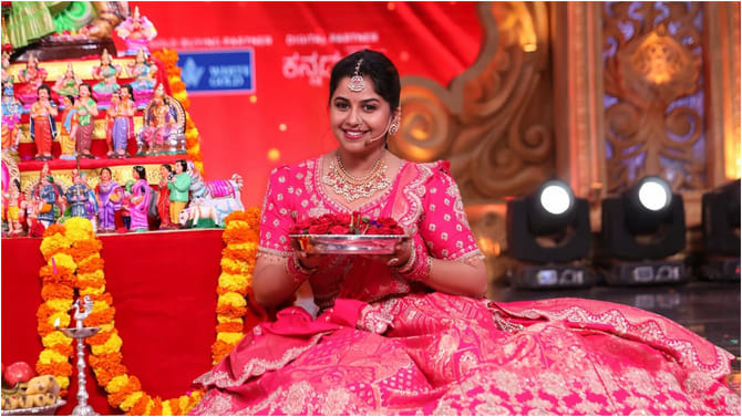 ಸೋಶಿಯಲ್ ಮೀಡಿಯಾದಲ್ಲಿ ಮೆಂಟಲ್ ರೇಪ್ ಆಗುತ್ತೆ; ಅನುಶ್ರೀ ಕಣ್ಣೀರು