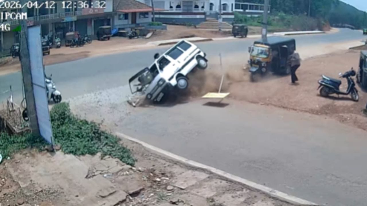 ಯಮ ಪಾಶದಂತೆ ಹಾರಿ ಬಂದ ಓಮ್ನಿ: ಪಾದಚಾರಿಗಳ ಮೇಲೆ ಎರಗಿದ ಭಯಾನಕ ದೃಶ್ಯ