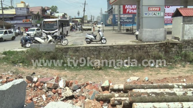 ಬೇಲೂರು: ದೇವಾಲಯದ ಆಸ್ತಿ ಕಂಡೋರ ಪಾಲು!