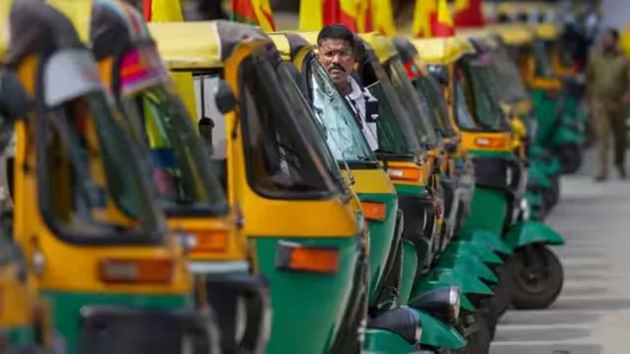 ಆಟೋ, ಕ್ಯಾಬ್​​ ಚಾಲಕರಿಗೆ ಕನ್ನಡ ಕಡ್ಡಾಯ ಪ್ರಸ್ತಾಪಕ್ಕೆ ಭಾರಿ ವಿರೋಧ; ಕಾರಣ ಇಲ್ಲಿದೆ