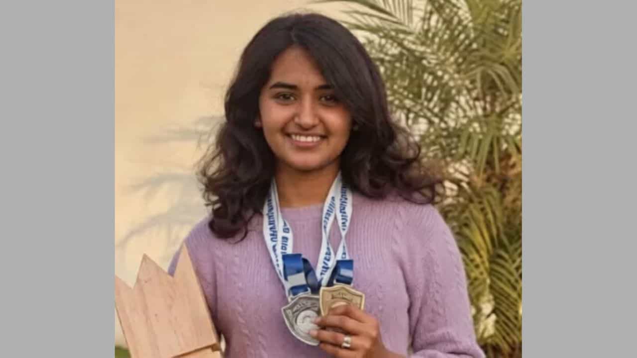 ಅಮ್ಮನಿಗೆ ಆಸರೆ ಆಗಿದ್ದ ಮಗಳು ವಿಧಿಯಾಟಕ್ಕೆ ಬಲಿ: ಪ್ರವಾಸಕ್ಕೆ ಹೋಗಿದ್ದಾಗ ಸುಳ್ಯದ ಯುವ ಇಂಜಿನಿಯರ್ ದುರಂತ ಅಂತ್ಯ ಅಮ್ಮನಿಗೆ ಆಸರೆ ಆಗಿದ್ದ ಮಗಳು ವಿಧಿಯಾಟಕ್ಕೆ ಬಲಿ: ಪ್ರವಾಸಕ್ಕೆ ಹೋಗಿದ್ದಾಗ ಸುಳ್ಯದ ಯುವ ಇಂಜಿನಿಯರ್ ದುರಂತ ಅಂತ್ಯ