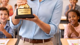 ಹಸಿವು, ಅವಮಾನ ಗೆದ್ದು ಸಾಧನೆಯ ಶಿಖರ ಏರಿದ ಕಿತ್ತೂರಿನ ಶಿಕ್ಷಕ