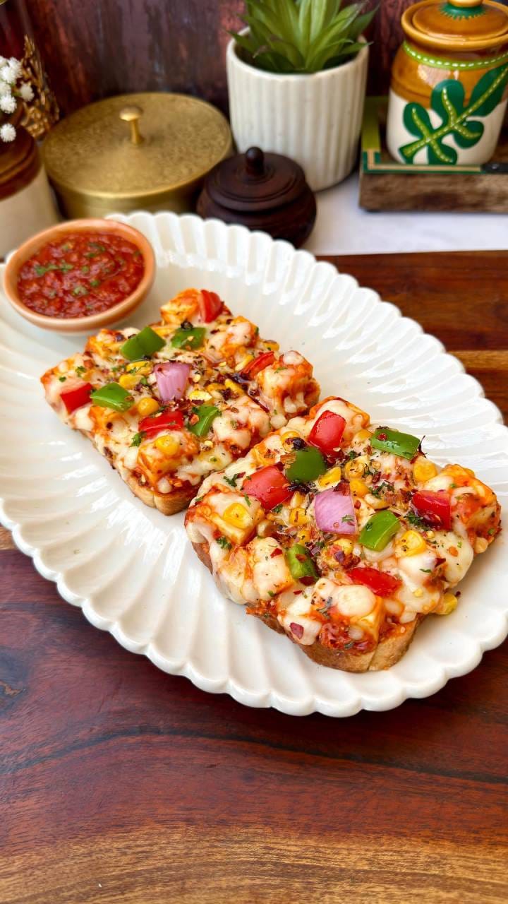 ಬ್ರೆಡ್‌ ಪಿಜ್ಜಾ; ಇಲ್ಲಿದೆ ಈಸಿ ರೆಸಿಪಿ