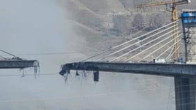 ಇರಾನ್​​ ಮೇಲೆ ಅಮೆರಿಕ-ಇಸ್ರೇಲ್ ದಾಳಿ, ಪ್ರಮುಖ ಸೇತುವೆ ಧ್ವಂಸ