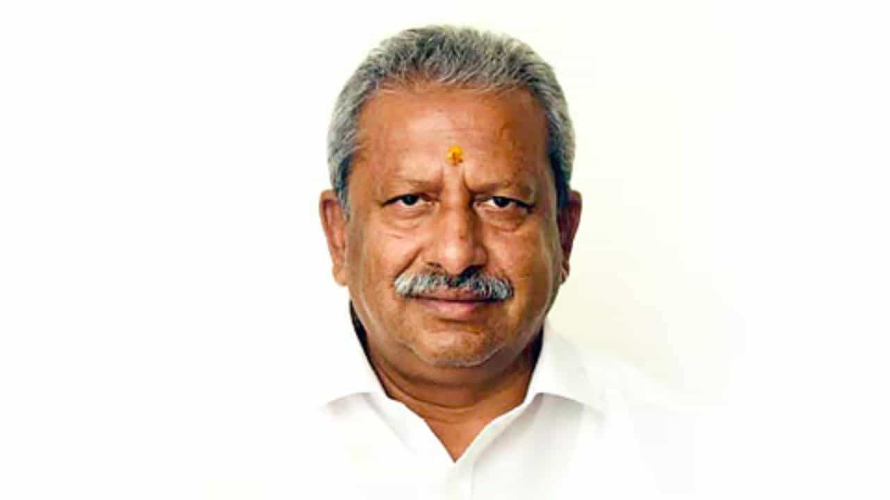 ಬಿಕ್ಲು ಶಿವ ಕೊಲೆ ಕೇಸ್: ಜೈಲಿನಿಂದ ಹೊರಬಂದಿದ್ದರೂ ಭೈರತಿ ಬಸವರಾಜ್ಗೆ ಎದುರಾಯ್ತು ಸಂಕಷ್ಟ ಬಿಕ್ಲು ಶಿವ ಕೊಲೆ ಕೇಸ್: ಜೈಲಿನಿಂದ ಹೊರಬಂದಿದ್ದರೂ ಭೈರತಿ ಬಸವರಾಜ್ಗೆ ಎದುರಾಯ್ತು ಸಂಕಷ್ಟ