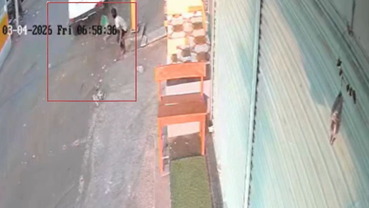 ಕಸ ಗುಡುತ್ತಿದ್ದ ಮಹಿಳೆ ಮೇಲೆ ಹರಿದ ಕಾನ್ ಟೇಬಲ್ ಕಾರು: ಭೀಕರ ದೃಶ್ಯ ಸೆರೆ