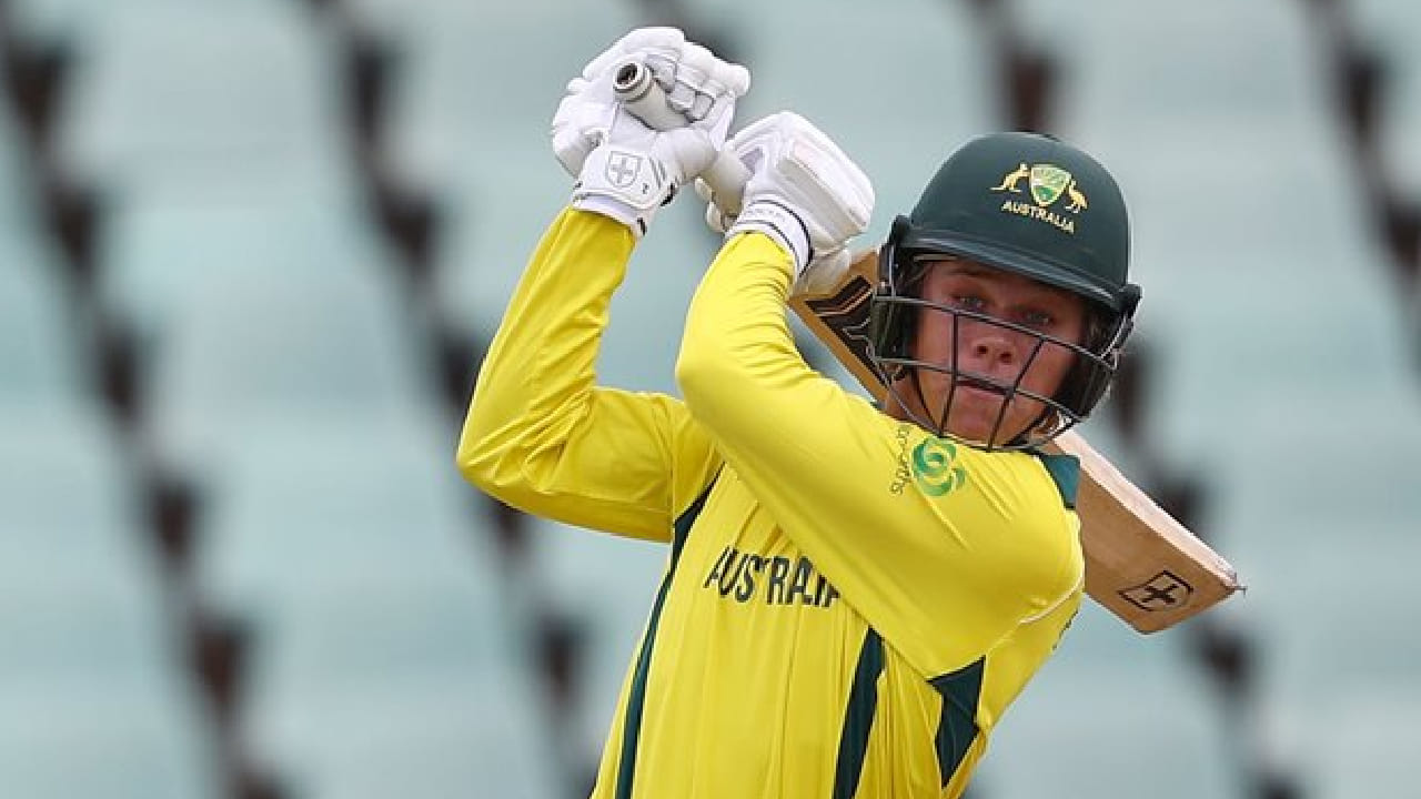 ಇಂಟ್ರೆಸ್ಟಿಂಗ್ ವಿಷಯ ಎಂದರೆ ಕೂಪರ್ ಕೊನೊಲಿ ಅವರನ್ನು ಆಸ್ಟ್ರೇಲಿಯಾದ ಮಾಜಿ ಆಟಗಾರ ಶಾನ್ ಮಾರ್ಷ್​​ಗೆ ಹೋಲಿಸಲಾಗುತ್ತಿದೆ. ಕೊನೊಲಿ ಅವರ ಬ್ಯಾಟಿಂಗ್ ಶೈಲಿಯು ಮಾರ್ಷ್​ ಅವರನ್ನು ಹೋಲುತ್ತಿರುವುದರಿಂದ ಅವರನ್ನು ಮುಂದಿನ ಮಾರ್ಷ್ ಎಂದು ವರ್ಣಿಸಲಾಗುತ್ತಿದೆ.