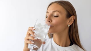 ಈ ಬೇಸಿಗೆಯಲ್ಲಿ ಫ್ರಿಡ್ಜ್‌ ನೀರು ಕುಡಿಯೋದ್ರಿಂದ ಏನಾಗುತ್ತೆ ಗೊತ್ತಾ?