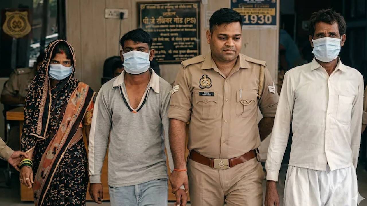 ಪ್ರೇಮಿಯ ಕೈಯಲ್ಲಿ ಗಂಡನ ಹತ್ಯೆ ಮಾಡಿಸಿದ ಮಹಿಳೆ, ಕೈಯಲ್ಲಿದ್ದ ಹಚ್ಚೆಯಿಂದ ಪ್ರಕರಣ ಭೇದಿಸಿದ ಪೊಲೀಸರು