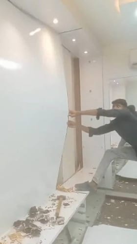 ಕ್ಲೈಂಟ್ ಹಣ ಕೊಡದಿದ್ದಕ್ಕೆ ಇಂಟೀರಿಯರ್ ಡಿಸೈನರ್ ಮಾಡಿದ್ದೇನು ನೋಡಿ