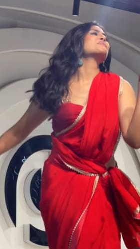 ನಟಿ ಫರಿಯಾ ಅಬ್ದುಲ್ಲಾ ಸಖತ್ ಸ್ಟೆಪ್ಪು: ವಿಡಿಯೋ ನೋಡಿ