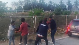 ಫಾಸ್ಟ್‌ಟ್ಯಾಗಲ್ಲಿ ಹಣವಿಲ್ಲದ್ದಕ್ಕೆ ಹಿಗ್ಗಾಮುಗ್ಗಾ ಥಳಿತ! ವಿಡಿಯೋ ವೈರಲ್