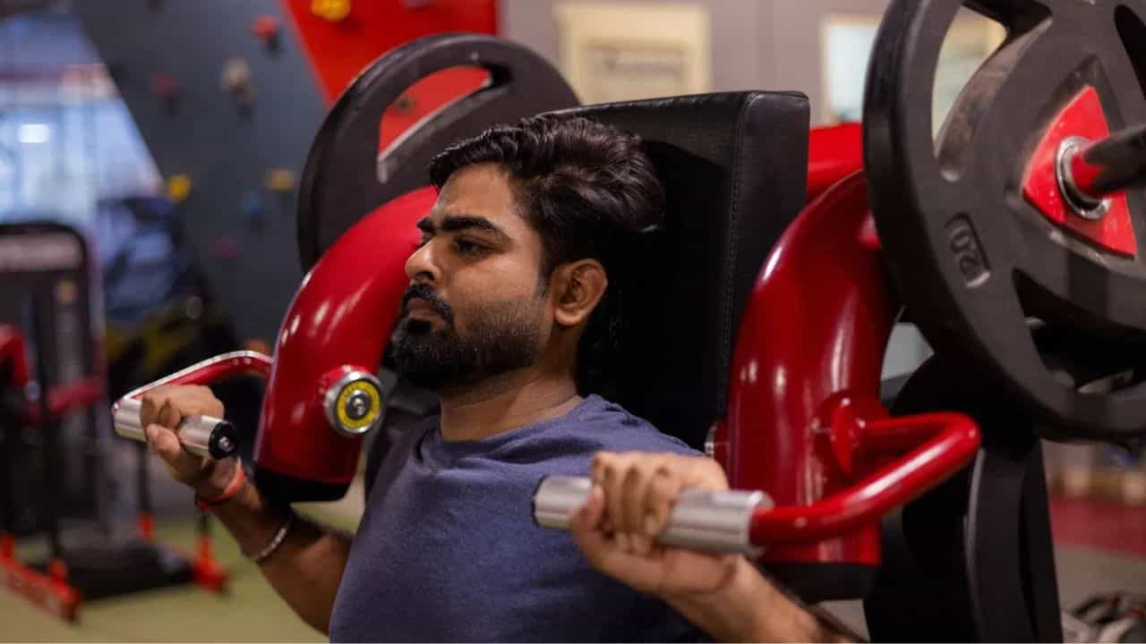 ಜಿಮ್ನಲ್ಲಿ ಧರಿಸುವ ಟೈಟ್ ಬಟ್ಟೆಗಳು ಹಾರ್ಮೋನ್ ಬದಲಾವಣೆಗೆ ಕಾರಣವಾಗುತ್ತದೆಯೇ? ತಜ್ಞರು ಹೇಳುವುದೇನು? ಜಿಮ್ನಲ್ಲಿ ಧರಿಸುವ ಟೈಟ್ ಬಟ್ಟೆಗಳು ಹಾರ್ಮೋನ್ ಬದಲಾವಣೆಗೆ ಕಾರಣವಾಗುತ್ತದೆಯೇ? ತಜ್ಞರು ಹೇಳುವುದೇನು?