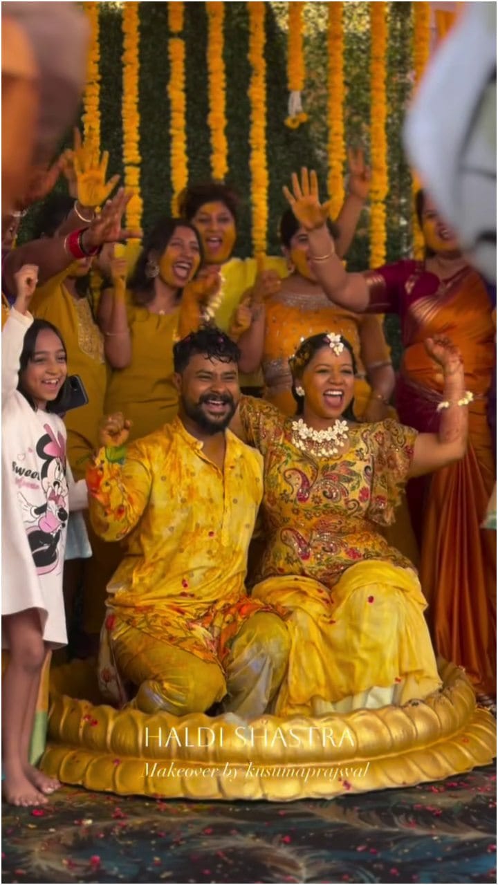 ʻಗಿಚ್ಚಿ ಗಿಲಿಗಿಲಿʼ ಖ್ಯಾತಿಯ ಶಿವು -ಮಾನಸಾ ಹಳದಿ ಶಾಸ್ತ್ರ