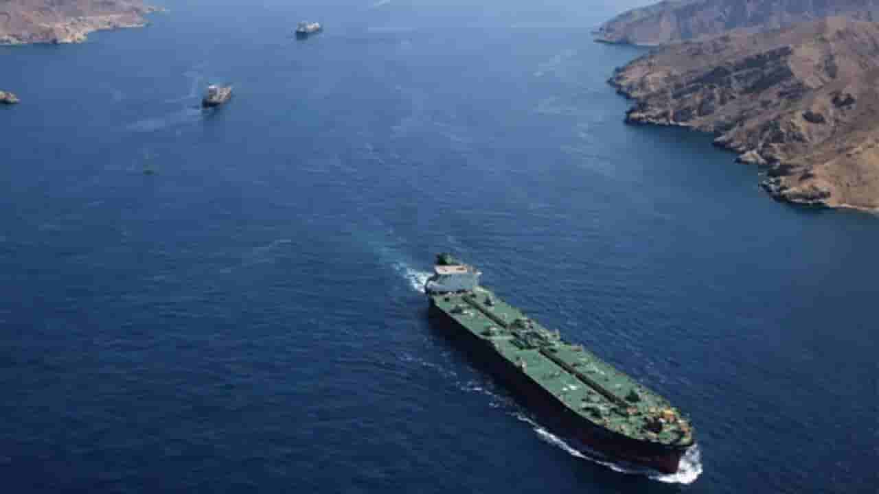 Hormuz Strait: ಇರಾನ್ನಿಂದ ತೈಲ ಸಾಗಾಟ ಸುಗಮ, ಹಾರ್ಮುಜ್ ಜಲಸಂಧಿ ತೆರೆಯಲು ಇರಾನ್ ಒಪ್ಪಿಗೆ