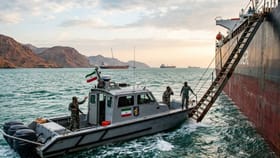 ಟ್ಯಾಂಕರ್ ಶುಲ್ಕದ ವಿರುದ್ಧ ಗುಡುಗಿದ ಡೊನಾಲ್ಡ್ ಟ್ರಂಪ್