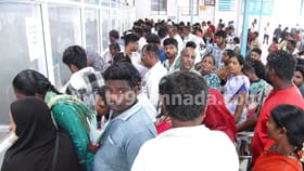 ಹುಬ್ಬಳ್ಳಿ ಕಿಮ್ಸ್‌ನಲ್ಲಿ ರೋಗಿಗಳಿಗೆ ಸಂಕಷ್ಟ: ಚೀಟಿಗಾಗಿ ಗಂಟೆಗಟ್ಟಲೆ ಕ್ಯೂ