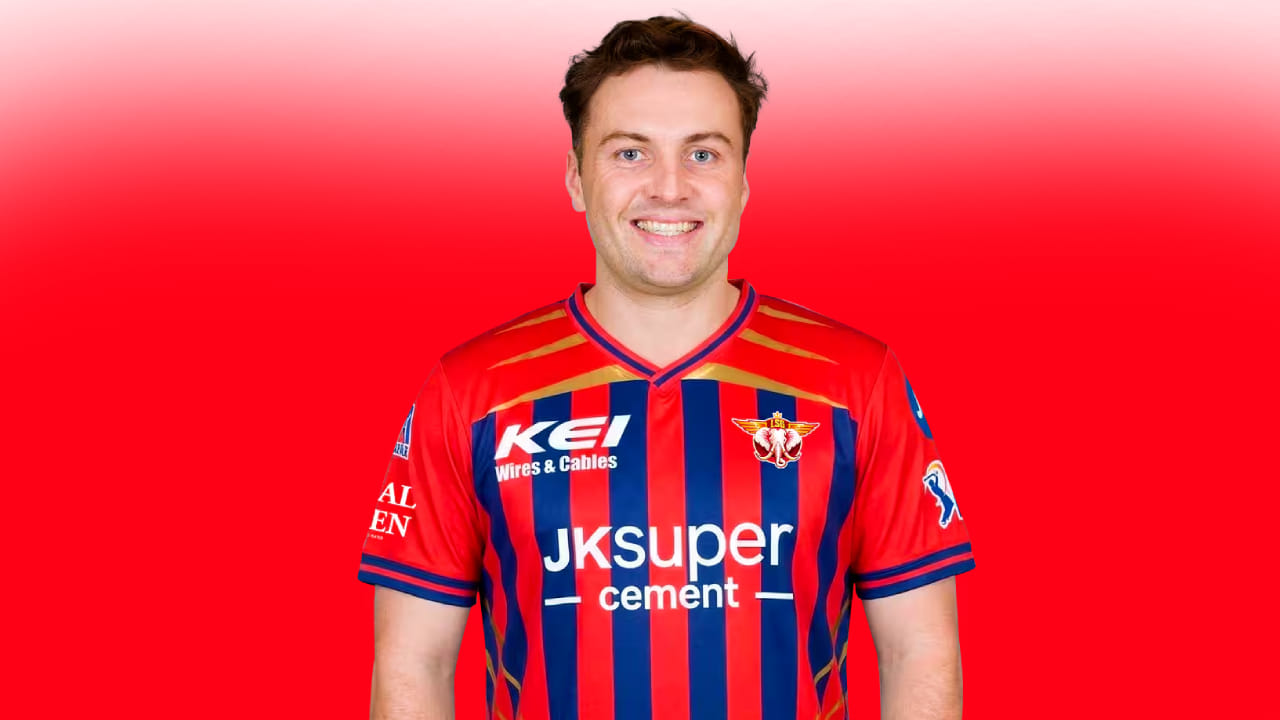 ಜೋಶ್ ಇಂಗ್ಲಿಸ್: ಲಕ್ನೋ ಸೂಪರ್ ಜೈಂಟ್ಸ್ ತಂಡದ ವಿಕೆಟ್ ಕೀಪರ್ ಬ್ಯಾಟರ್ ಜೋಶ್ ಇಂಗ್ಲಿಸ್ ಇನ್ನೂ ಕೂಡ ಭಾರತಕ್ಕೆ ಆಗಮಿಸಿಲ್ಲ. ವೈಯುಕ್ತಿಕ ಕಾರಣಗಳಿಂದಾಗಿ ಅವರು ಆಸ್ಟ್ರೇಲಿಯಾದಲ್ಲಿದ್ದು, ಐಪಿಎಲ್ನ ದ್ವಿತೀಯಾರ್ಧದ ಪಂದ್ಯದ ವೇಳೆ ಎಲ್ಎಸ್ಜಿ ತಂಡವನ್ನು ಕೂಡಿಕೊಳ್ಳಲಿದ್ದಾರೆ ಎಂದು ತಿಳಿದು ಬಂದಿದೆ.