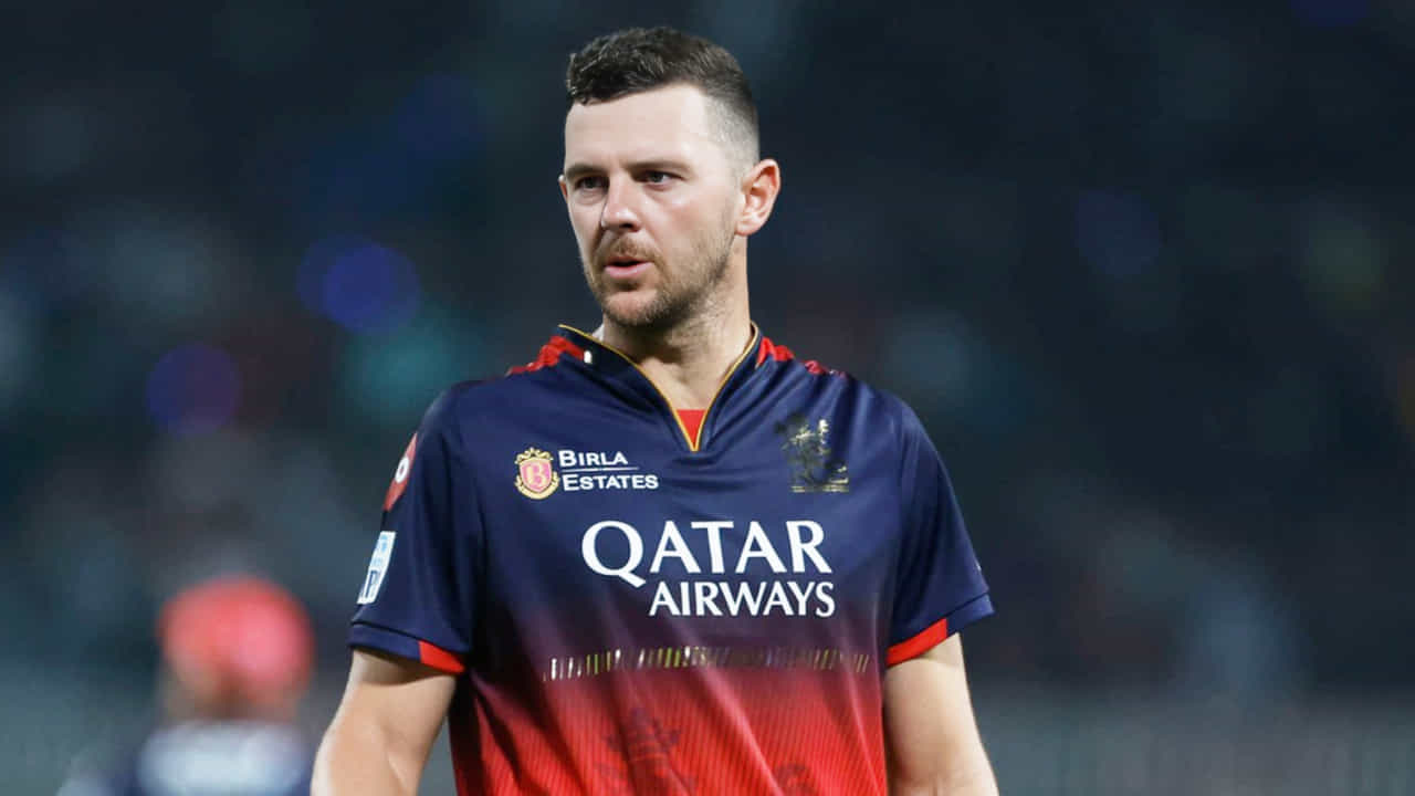 RCB vs RR: ಜೋಶ್ ಹೇಝಲ್ವುಡ್ ಕಣಕ್ಕಿಳಿಯುತ್ತಾರಾ, ಇಲ್ವಾ? ಇಲ್ಲಿದೆ ಮಾಹಿತಿ RCB vs RR: ಜೋಶ್ ಹೇಝಲ್ವುಡ್ ಕಣಕ್ಕಿಳಿಯುತ್ತಾರಾ, ಇಲ್ವಾ? ಇಲ್ಲಿದೆ ಮಾಹಿತಿ