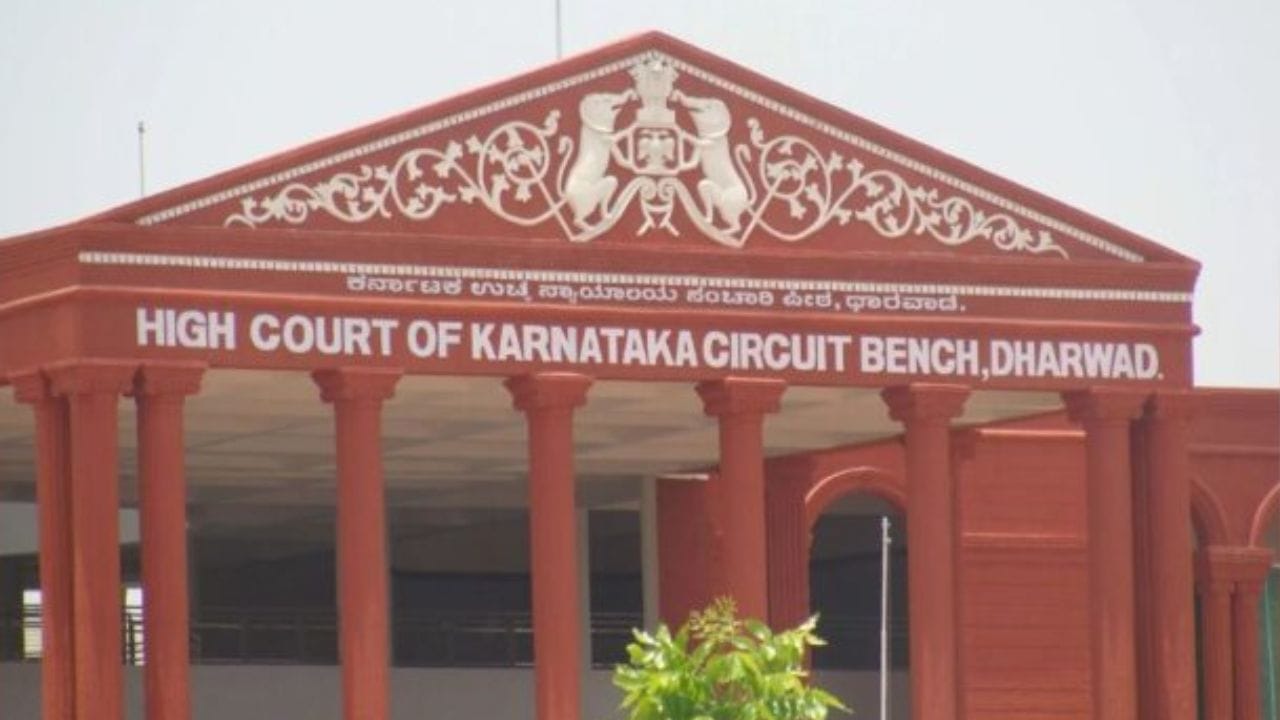 ಧಾರವಾಡದಲ್ಲಿ ಉದ್ಯೋಗಕಾಂಕ್ಷಿಗಳ ಹೋರಾಟಕ್ಕೆ ಗ್ರೀನ್ ಸಿಗ್ನಲ್: ಷರತ್ತು ಅನ್ವಯ