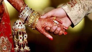 ಮುಟ್ಟಾಗುವ ಹೆಣ್ಣುಮಕ್ಕಳು ಶಬರಿಮಲೆಗೆ ಹೋಗಬಹುದೇ? ಸುಪ್ರೀಂನಲ್ಲಿ ಮರುಪರಿಶೀಲನಾ ಅರ್ಜಿ ವಿಚಾರಣೆ ಶುರು