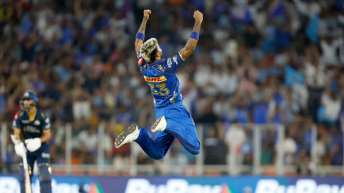 ಮೋದಿ ಮೈದಾನದಲ್ಲಿ ಮೊದಲ ಬಾರಿಗೆ ಗುಜರಾತ್ ಮಣಿಸಿದ ಮುಂಬೈ