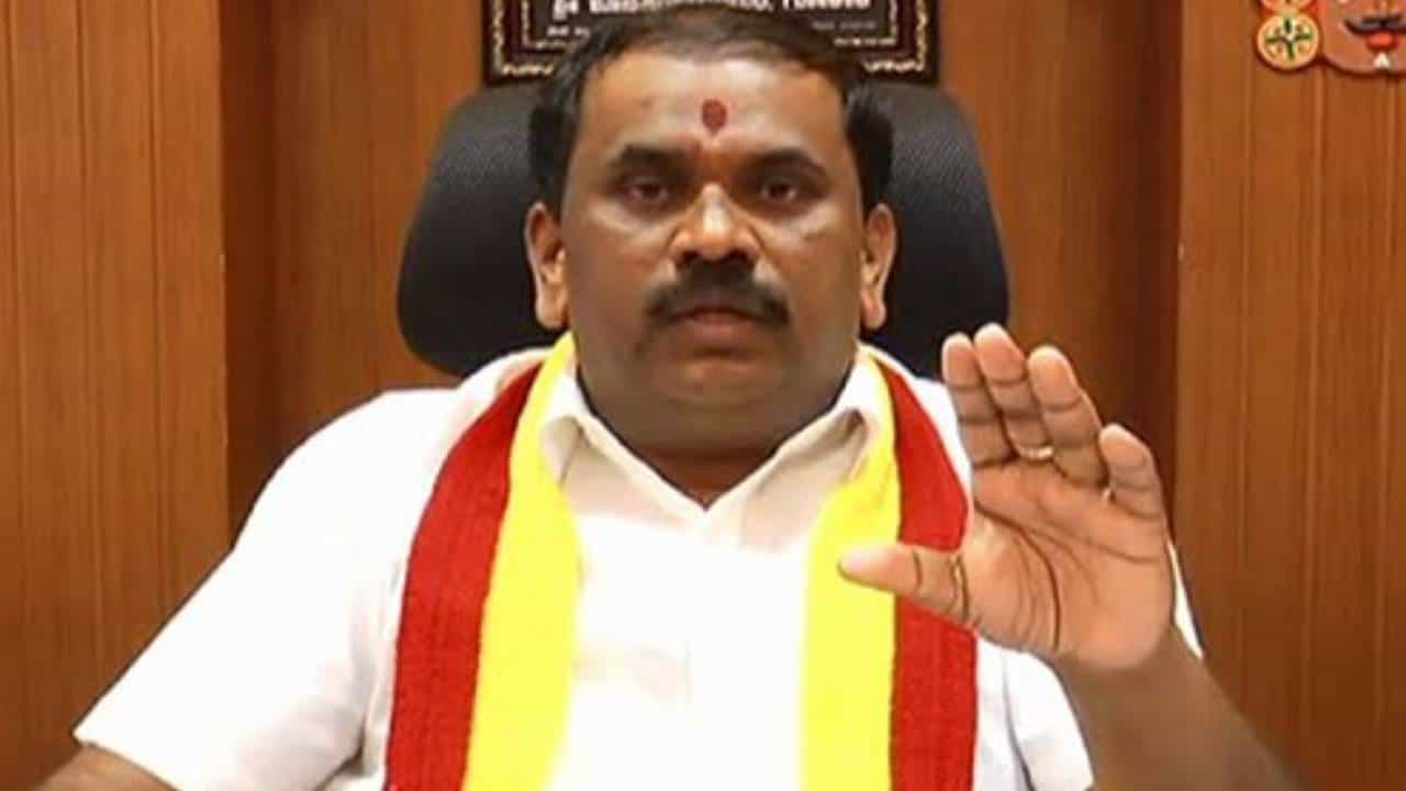 ಕರವೇ ನಾರಾಯಣ ಗೌಡಗೆ ನಿಂದನೆ; ರಾಜ್ಯಾದ್ಯಂತ ಕಿಡಿಗೇಡಿಗಳ ವಿರುದ್ಧ ಕೇಸ್ ಬುಕ್, ಆಗಿದ್ದೇನು?
