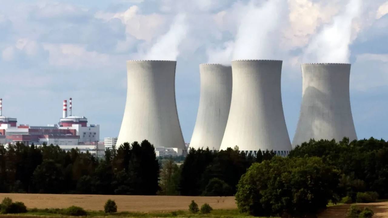 ಅಮೆರಿಕ, ಜಪಾನ್, ಜರ್ಮನಿಗೂ ಸಾಧ್ಯವಾಗದ ಅಡ್ವಾನ್ಸ್ಡ್ ರಿಯಾಕ್ಟರ್ ಸಾಧಿಸಿದ ಭಾರತ; ದೇಶದ ಇಂಧನ ಭವಿಷ್ಯ ಸುರಕ್ಷಿತ? ಅಮೆರಿಕ, ಜಪಾನ್, ಜರ್ಮನಿಗೂ ಸಾಧ್ಯವಾಗದ ಅಡ್ವಾನ್ಸ್ಡ್ ರಿಯಾಕ್ಟರ್ ಸಾಧಿಸಿದ ಭಾರತ; ದೇಶದ ಇಂಧನ ಭವಿಷ್ಯ ಸುರಕ್ಷಿತ?