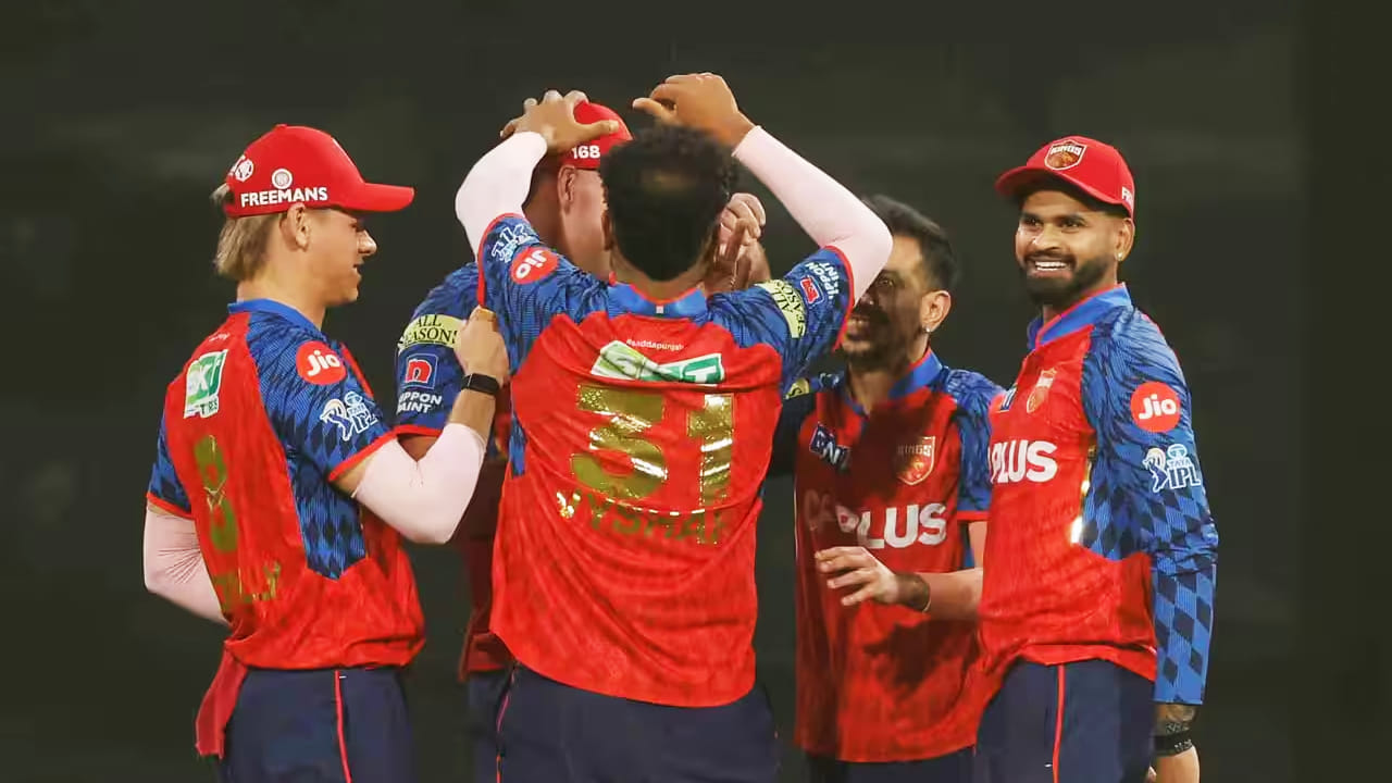 ಇನ್ನು ಇದೇ ತಪ್ಪನ್ನು 2ನೇ ಬಾರಿ ಪುನರಾವರ್ತಿಸಿದರೆ ನಾಯಕನಿಗೆ 24 ಲಕ್ಷ ರೂ. ದಂಡ ವಿಧಿಸಲಾಗುತ್ತದೆ. ಇದರ ಜೊತೆಗೆ ಪ್ಲೇಯಿಂಗ್ ಇಲೆವೆನ್ನ 10 ಆಟಗಾರರಿಗೆ 6 ಲಕ್ಷ ಅಥವಾ ಪಂದ್ಯದ ಶುಲ್ಕದ 25% ದಂಡವನ್ನು ವಿಧಿಸಲಾಗುತ್ತದೆ.