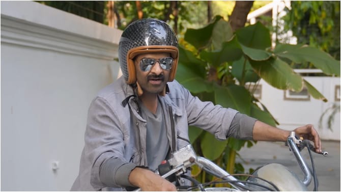 ‘ನಿವೃತ್ತಿ ದಿನ ಹತ್ತಿರ ಬಂತು’; ಪ್ರಭಾಸ್ ಹೊಸ ಲುಕ್ ನೋಡಿ ಬಂತು ಟೀಕೆ