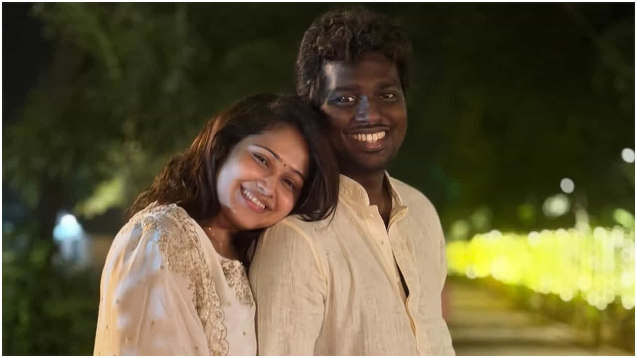 ಹೆಣ್ಣು ಮಗುವಿಗೆ ಜನ್ಮ ನೀಡಿದ ಅಟ್ಲಿ ಪತ್ನಿ ಪ್ರಿಯಾ; ಸಂಭ್ರಮದಲ್ಲಿ ‘ರಾಕಾ’ ಸಿನಿಮಾ ನಿರ್ದೇಶಕ ಹೆಣ್ಣು ಮಗುವಿಗೆ ಜನ್ಮ ನೀಡಿದ ಅಟ್ಲಿ ಪತ್ನಿ ಪ್ರಿಯಾ; ಸಂಭ್ರಮದಲ್ಲಿ ‘ರಾಕಾ’ ಸಿನಿಮಾ ನಿರ್ದೇಶಕ