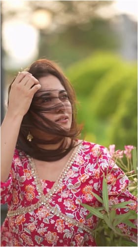 ಹ್ಯಾಪಿ ಮೂಡ್​ನಲ್ಲಿ ನಟಿ ರಚನಾರೈ