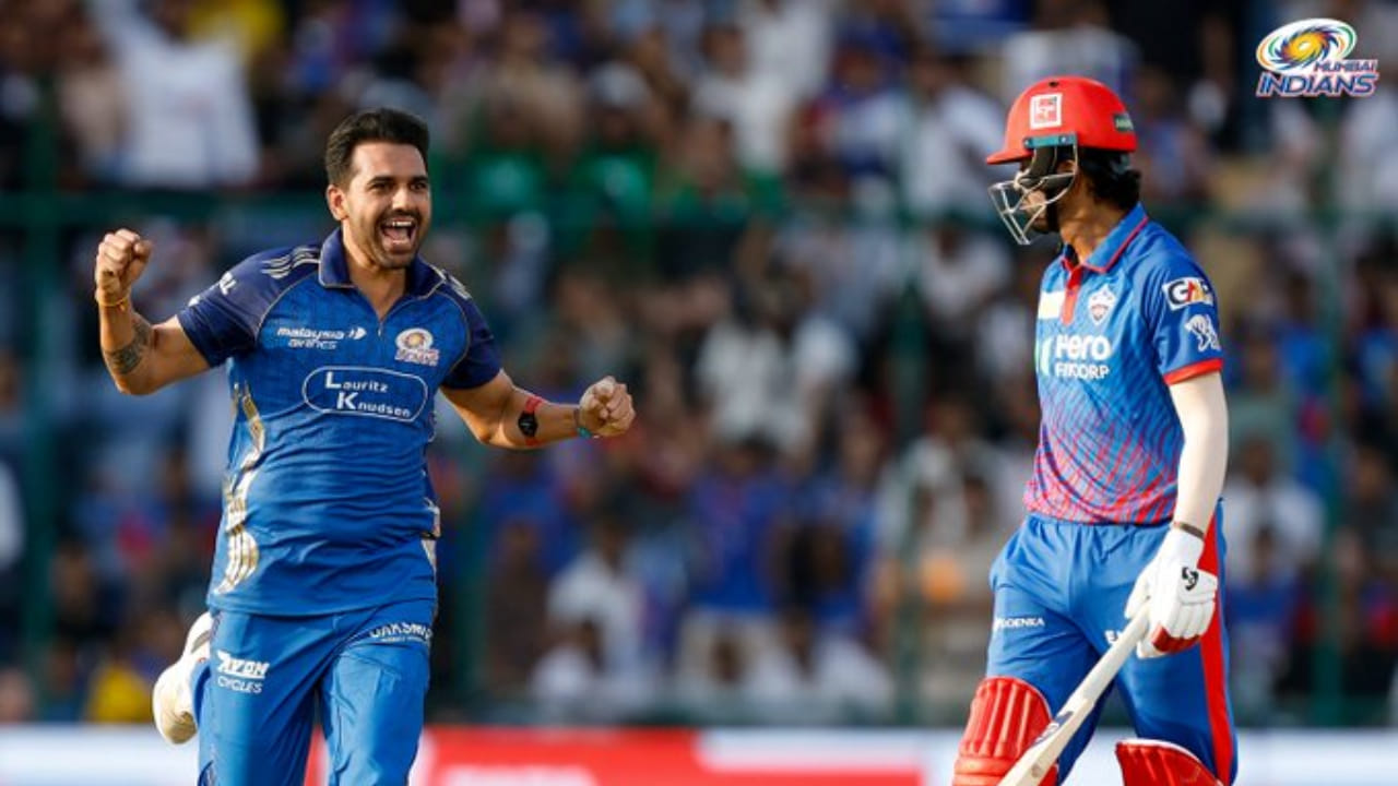 ದೆಹಲಿಯ ಅರುಣ್ ಜೇಟ್ಲಿ ಕ್ರೀಡಾಂಗಣದಲ್ಲಿ ನಡೆದ ಐಪಿಎಲ್ 2026 ರ 8 ನೇ ಪಂದ್ಯದಲ್ಲಿ ಮುಂಬೈ ಇಂಡಿಯನ್ಸ್ ಹಾಗೂ ಡೆಲ್ಲಿ ಕ್ಯಾಪಿಟಲ್ಸ್ ಮುಖಾಮುಖಿಯಾಗಿದ್ದವು. ಈ ಪಂದ್ಯದಲ್ಲಿ ಟಾಸ್ ಸೋತು ಮೊದಲು ಬ್ಯಾಟಿಂಗ್ ಮಾಡಿದ ಮುಂಬೈ 162 ರನ್ ಕಲೆಹಾಕಿತು. ಈ ಗುರಿ ಬೆನ್ನಟ್ಟಿದ ಡೆಲ್ಲಿ ತಂಡಕ್ಕೆ ಮೊದಲ ಪಂದ್ಯದಂತೆ ಮೊದಲ ಓವರ್ನಲ್ಲೇ ಆಘಾತ ಎದುರಾಯಿತು.