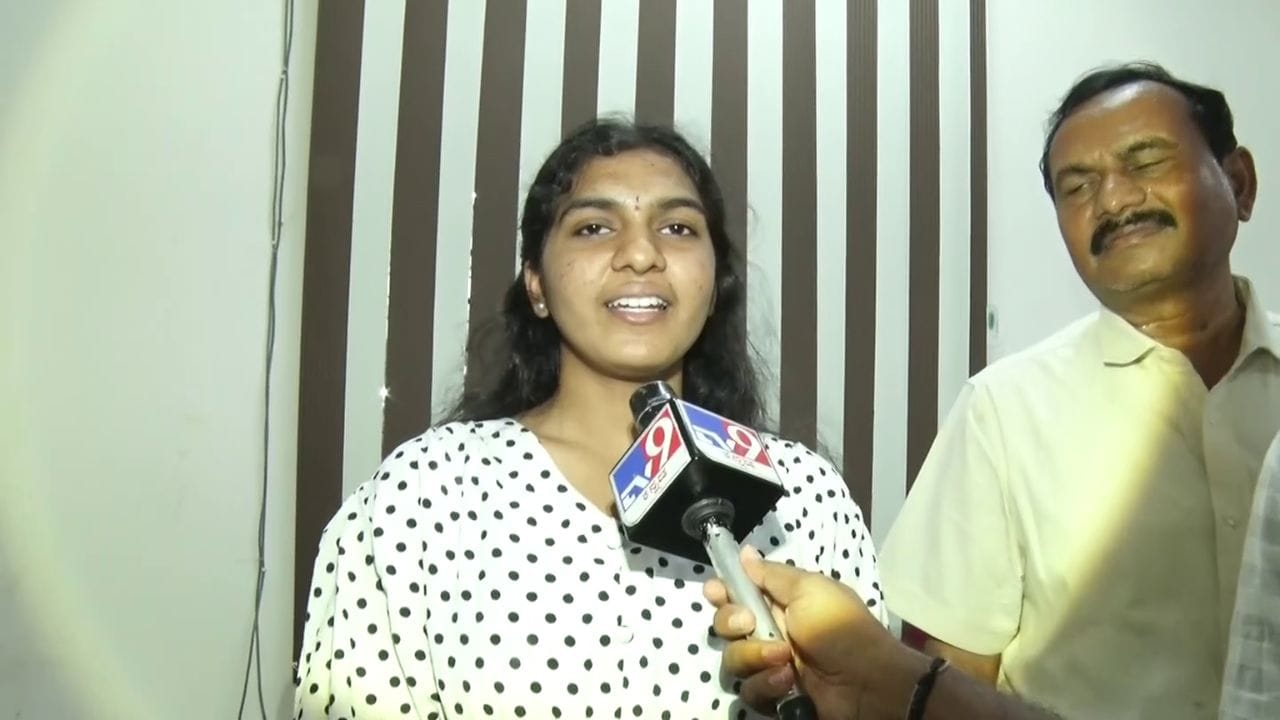 ರಾಯಚೂರಲ್ಲಿ ಶೈಕ್ಷಣಿಕ ಕ್ರಾಂತಿ: SSLC ಫಲಿತಾಂಶದಲ್ಲಿ 32 ರಿಂದ 21ನೇ ಸ್ಥಾನಕ್ಕೆ ಜಿಗಿತ