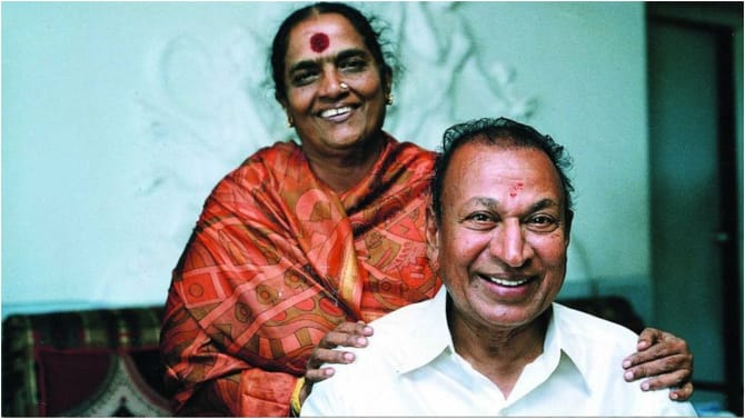 ರಾಜ್​​ಕುಮಾರ್ ಹಾಗೂ ಪಾರ್ವತಮ್ಮಗೆ ಇಷ್ಟ ಆಗಿತ್ತು ಆ ಒಂದು ಸಿನಿಮಾ