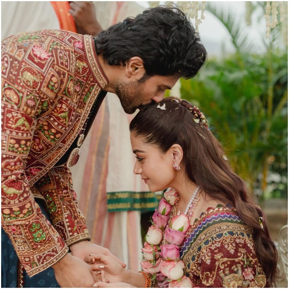 ವಿವಾಹದ ಬಳಿಕ ರಶ್ಮಿಕಾ ಮಂದಣ್ಣ ಹಾಗೂ ವಿಜಯ್ ದೇವರಕೊಂಡ ಅವರು ವಿವಾಹದ ಬಳಿಕ ಸಿನಿಮಾ ಕೆಲಸಗಳಿಗೆ ಮರಳಿದ್ದಾರೆ. ಇಬ್ಬರೂ ತಮ್ಮ ಮುಂದಿನ ಸಿನಿಮಾ ‘ರಣಬಾಲಿ’ ಸಿನಿಮಾ ಕೆಲಸದಲ್ಲಿ ತೊಡಗಿಕೊಂಡಿದ್ದಾರೆ. 