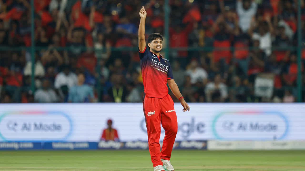 IPL 2026: ಆರ್ಸಿಬಿ ವೇಗಿ ರಸಿಕ್ ಸಲಾಂಗೆ 2 ವರ್ಷ ನಿಷೇಧ ಹೇರಿದ್ದ ಬಿಸಿಸಿಐ..! IPL 2026: ಆರ್ಸಿಬಿ ವೇಗಿ ರಸಿಕ್ ಸಲಾಂಗೆ 2 ವರ್ಷ ನಿಷೇಧ ಹೇರಿದ್ದ ಬಿಸಿಸಿಐ..!