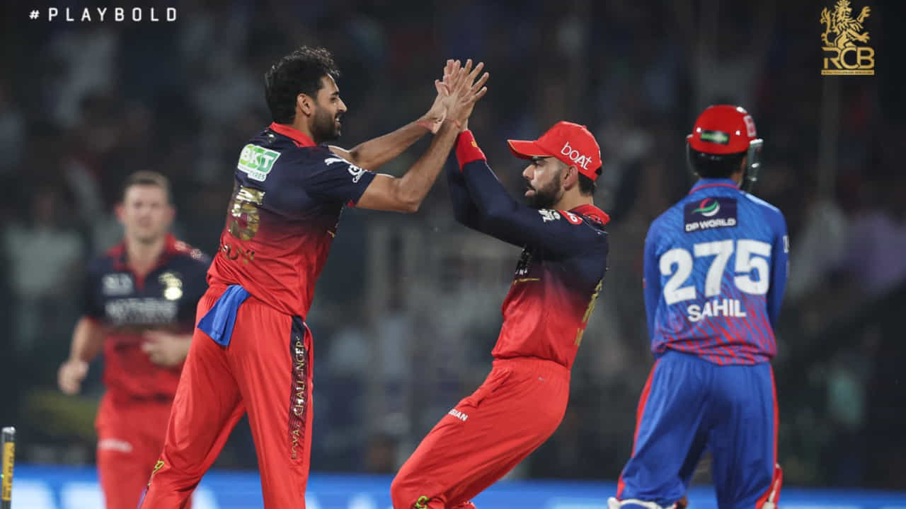 DC vs RCB: W,W,W,W,W,W..! ಕೇವಲ 8 ರನ್​ಗೆ 6 ವಿಕೆಟ್ ಕಳೆದುಕೊಂಡ ಡೆಲ್ಲಿ
