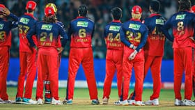 ಅತಿ ಹೆಚ್ಚು ಶತಕಗಳು; ಅನಗತ್ಯ ದಾಖಲೆ ಬರೆದ ಆರ್​​ಸಿಬಿ