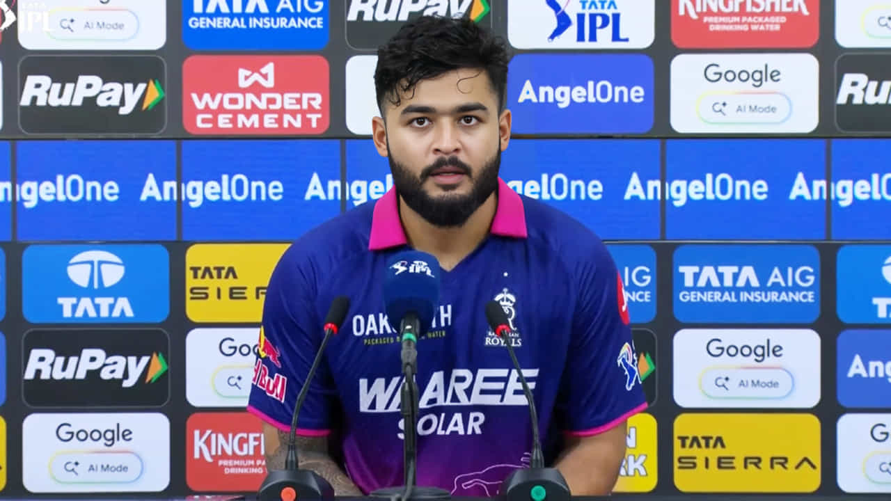 Riyan Parag: ಯಾರು ಏನು ಬೇಕಾದ್ರೂ ಹೇಳಲಿ, ಕ್ಯಾರೇ ಮಾಡಲ್ಲ..! Riyan Parag: ಯಾರು ಏನು ಬೇಕಾದ್ರೂ ಹೇಳಲಿ, ಕ್ಯಾರೇ ಮಾಡಲ್ಲ..!