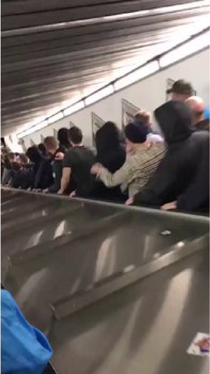 ಮೆಟ್ರೋದಲ್ಲಿ ಕಂಟ್ರೋಲ್ ತಪ್ಪಿದ ಎಸ್ಕಲೇಟರ್