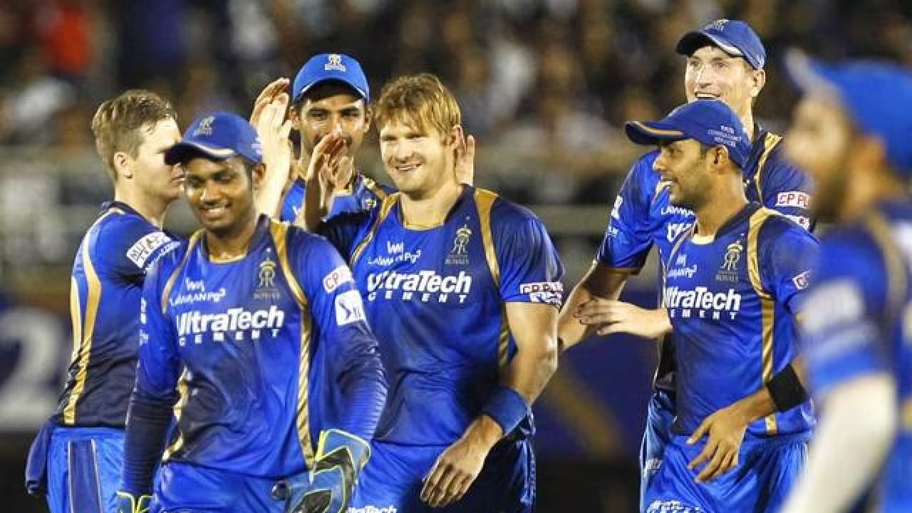 ಇದಕ್ಕೂ ಮುನ್ನ ಇಂತಹದೊಂದು ಅಪರೂಪದ ದಾಖಲೆ ರಾಜಸ್ಥಾನ್ ರಾಯಲ್ಸ್ ತಂಡದ ಹೆಸರಿನಲ್ಲಿತ್ತು. 2015 ರಲ್ಲಿ ರಾಜಸ್ಥಾನ್ ರಾಯಲ್ಸ್ ಮೊದಲ 5 ಪಂದ್ಯಗಳಲ್ಲಿ ಗೆಲುವು ದಾಖಲಿಸಿ ಒಟ್ಟು 10 ಅಂಕಗಳನ್ನು ಪಡೆದುಕೊಂಡಿದ್ದರು. ಈ ಮೂಲಕ ಐಪಿಎಲ್​ ಇತಿಹಾಸದಲ್ಲಿ ಮೊದಲ ಐದು ಮ್ಯಾಚ್​ಗಳಲ್ಲಿ ಗೆದ್ದ ತಂಡವೆಂಬ ದಾಖಲೆ ನಿರ್ಮಿಸಿದ್ದರು.